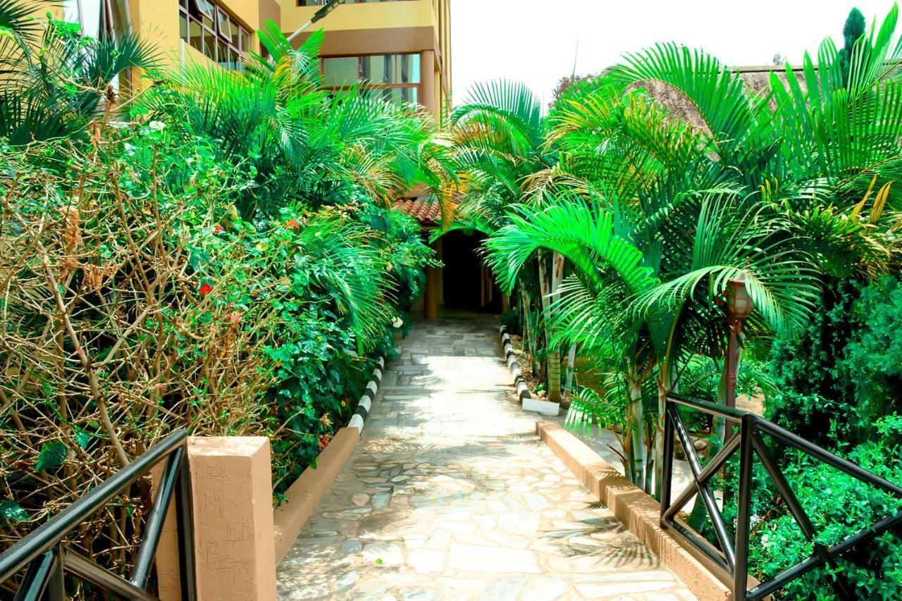 Kim Hotel Kigali Buitenkant foto