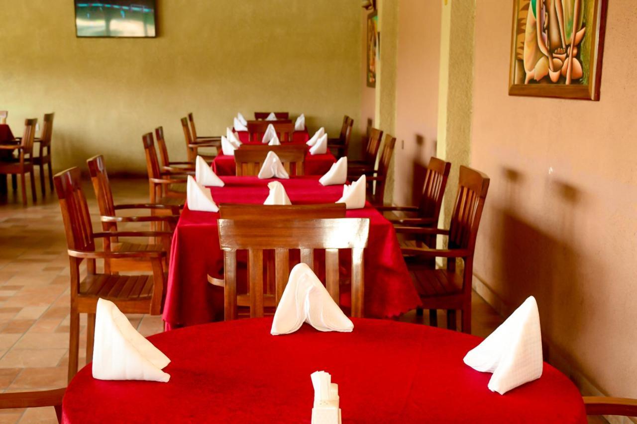 Kim Hotel Kigali Buitenkant foto