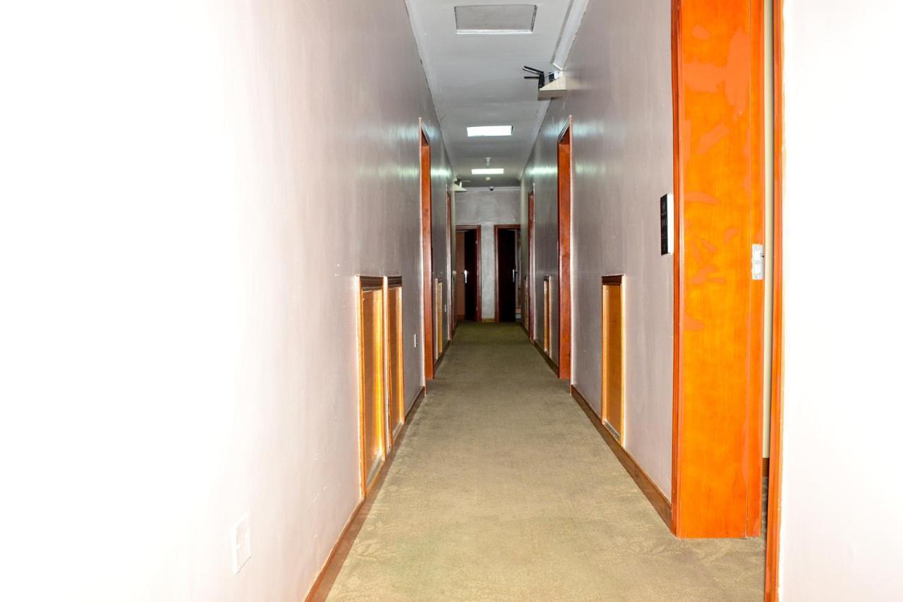 Kim Hotel Kigali Buitenkant foto