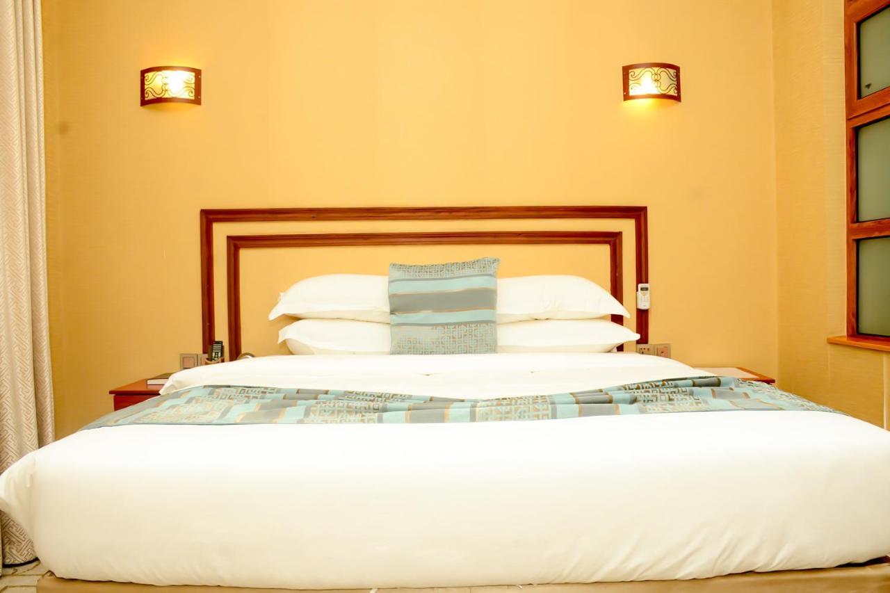 Kim Hotel Kigali Buitenkant foto