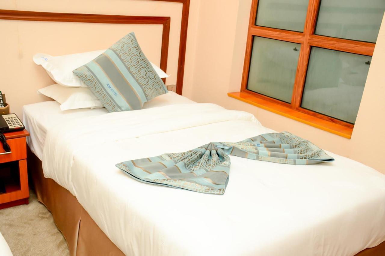 Kim Hotel Kigali Buitenkant foto