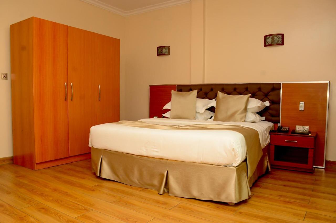 Kim Hotel Kigali Buitenkant foto