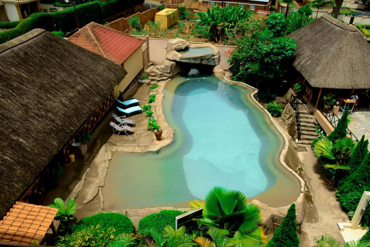 Kim Hotel Kigali Buitenkant foto