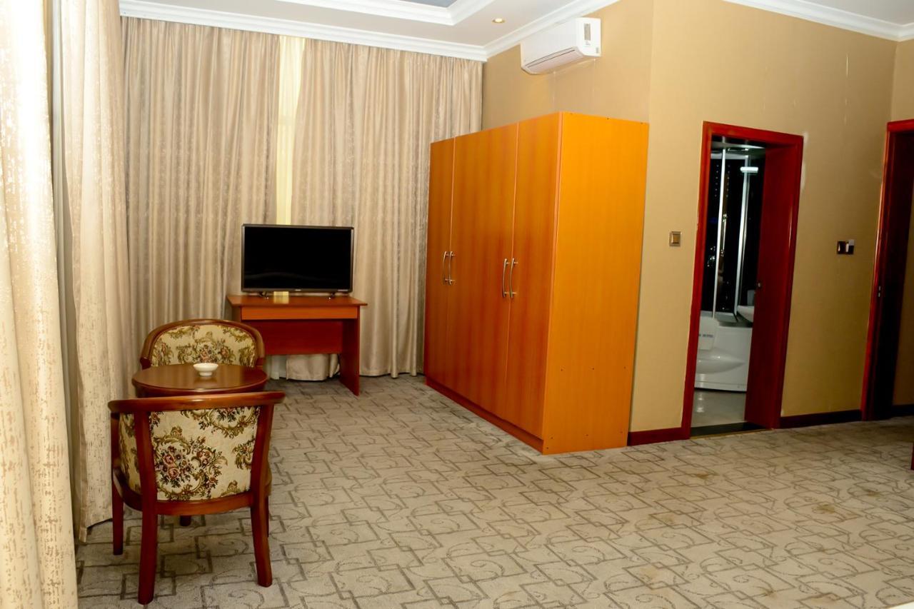 Kim Hotel Kigali Buitenkant foto